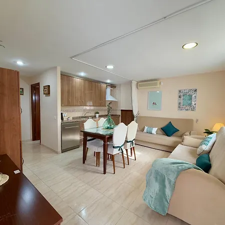Charming Carihuela, Location Apartment