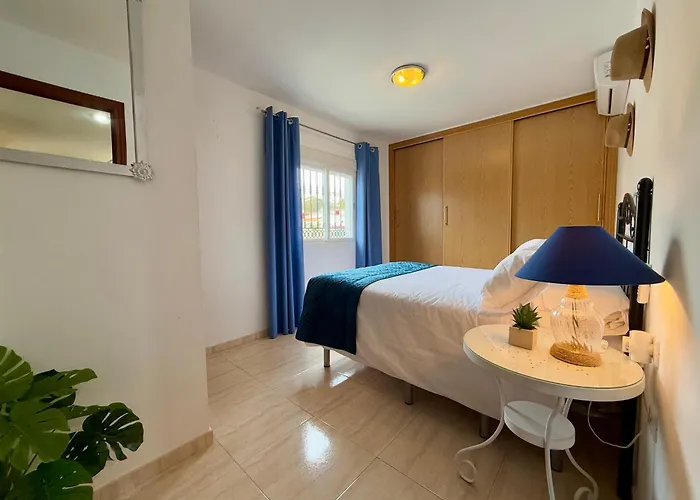 Charming Carihuela, Location Τορρεμολίνος